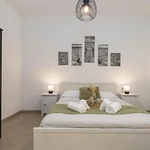 *suite Boutique Santa Croce* Appartamento Firenze